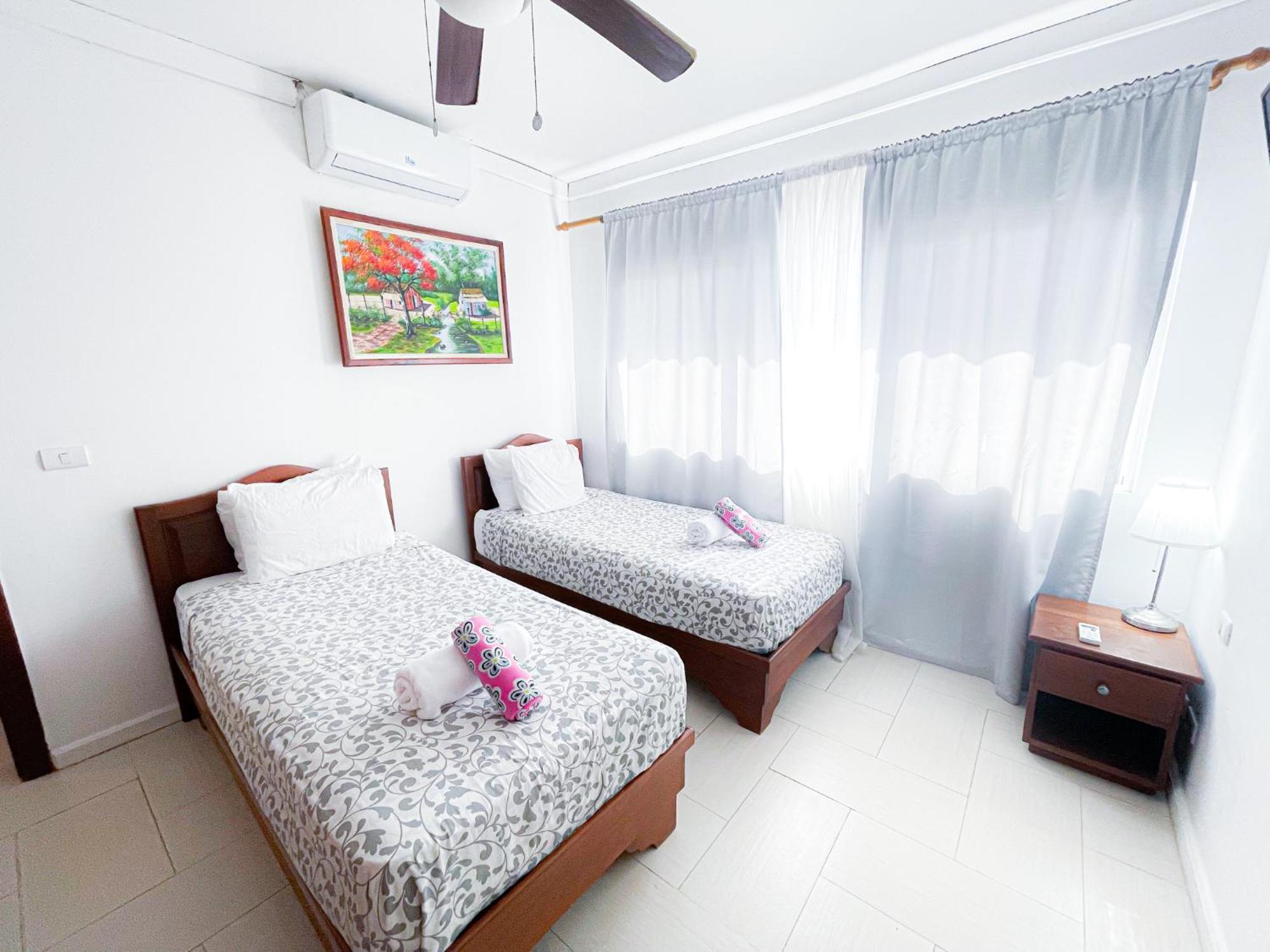Sunny Seascape Villas & Aparts Hotel Wifi Bbq Los Corales Bavaro Beach Club & Spa Punta Cana Exterior photo